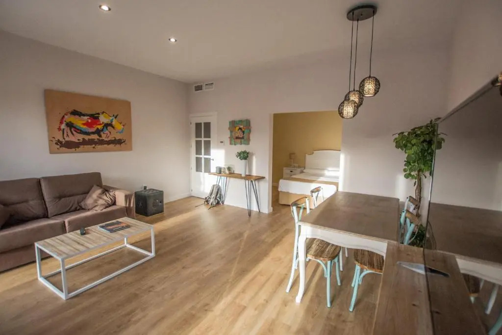 Apartamentos El Patio - Modernos con vistas en Plaza Mayor