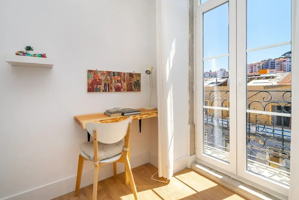 Modern Lisbon Apartments by Soulplaces