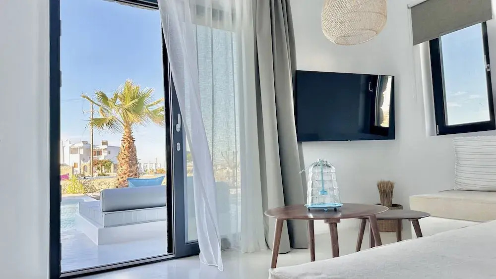Myconian Theros Luxury Suites
