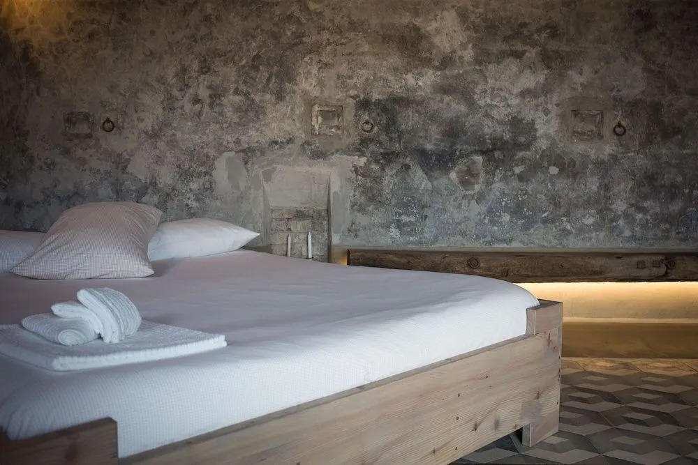 Villa Fortezza Antique Rooms