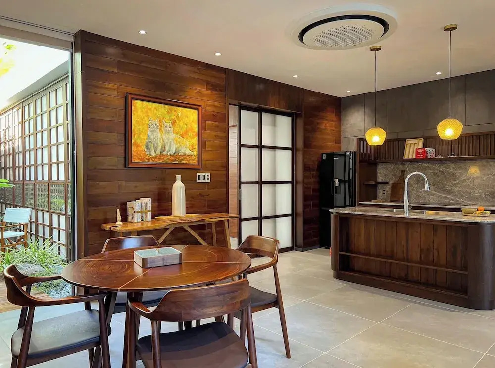 Field Villa