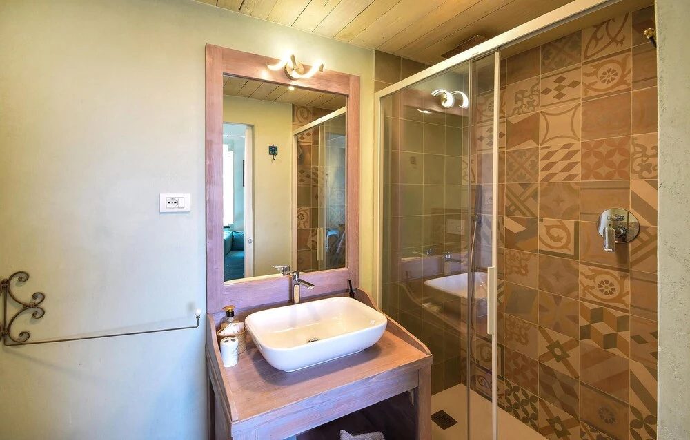 Beautiful Home In Cogorno