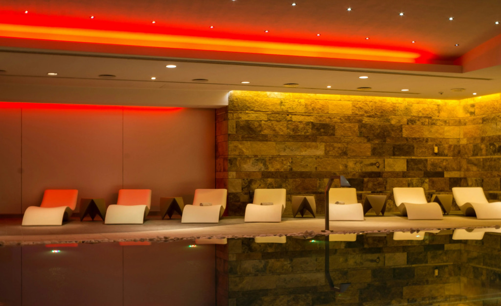 UNA HOTELS T Hotel Cagliari