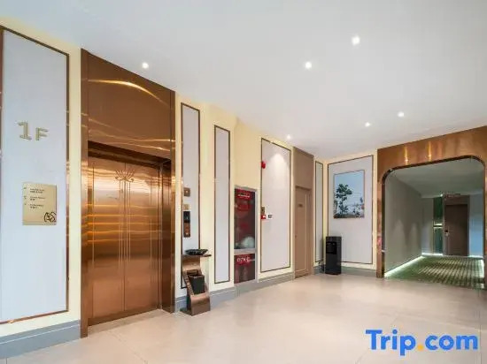 Vienna 3 Best Hotel (Jinan Second Ring South Road Shandong University Xinglong Campus)