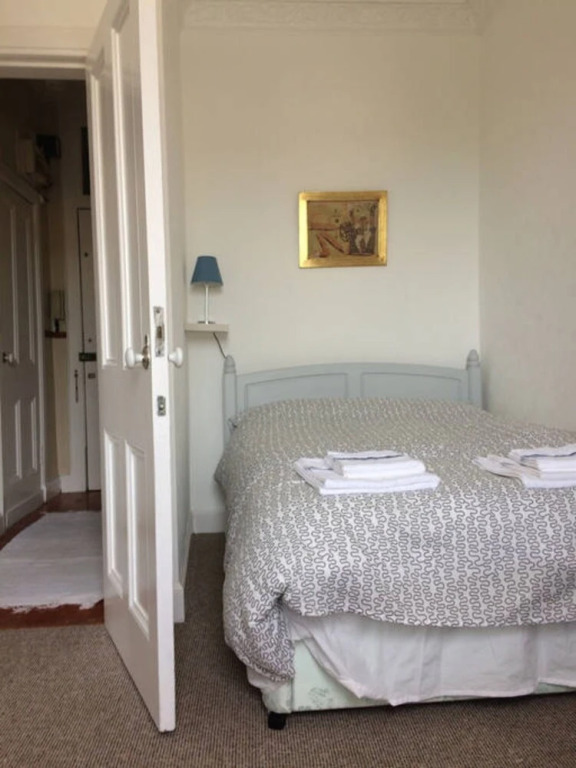 Murrayfield apartment