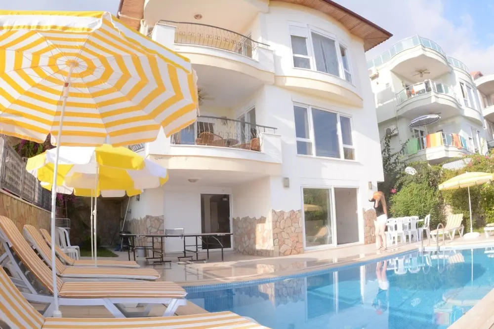 Villa with Majestic Views 1030