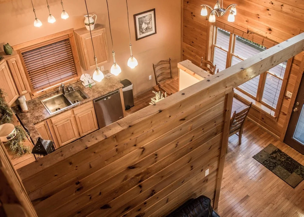 Birchwood Lodge