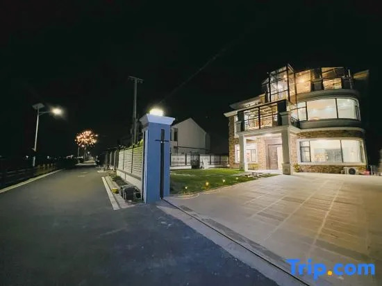 Yuanxu Homestay (Lingang Dishuihu Branch)