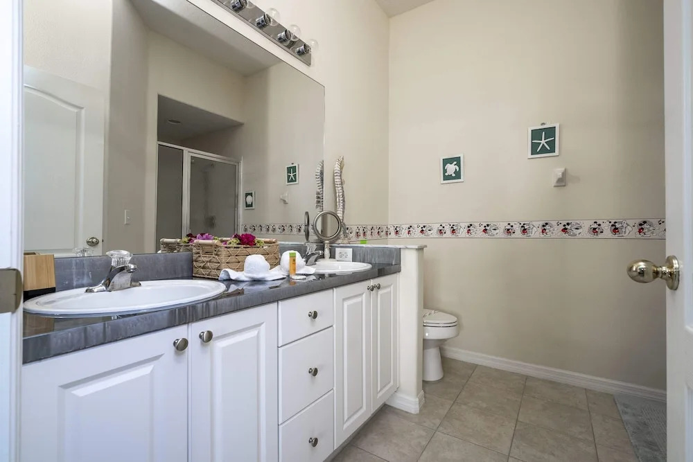 Marvelous 4Bd Close to Disney w Pool at 313 Tuscan Hills