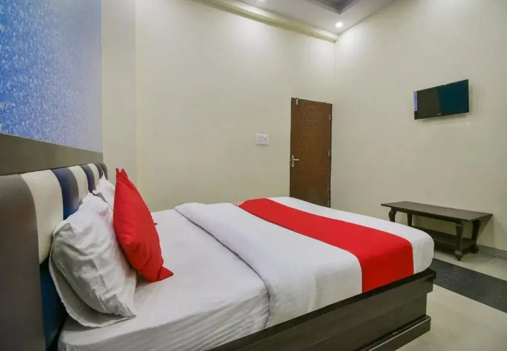 Hotel Prabhu Villas By OYO Rooms