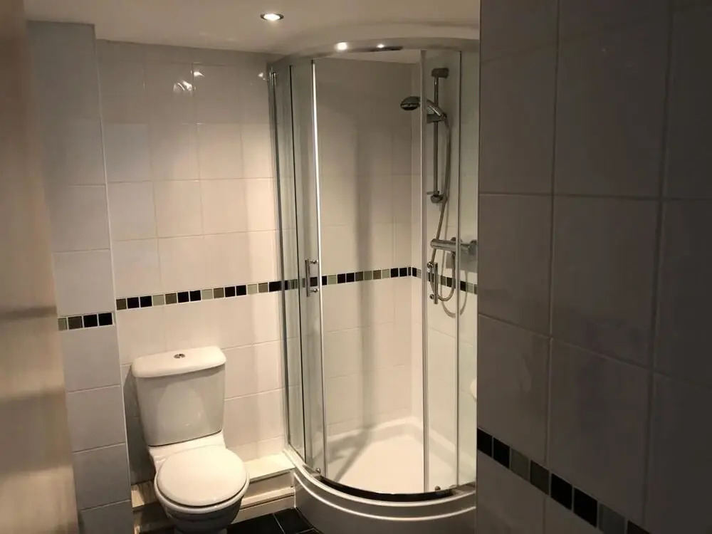 Fabulous, Modern 2 Bed Flat in Central Cardiff