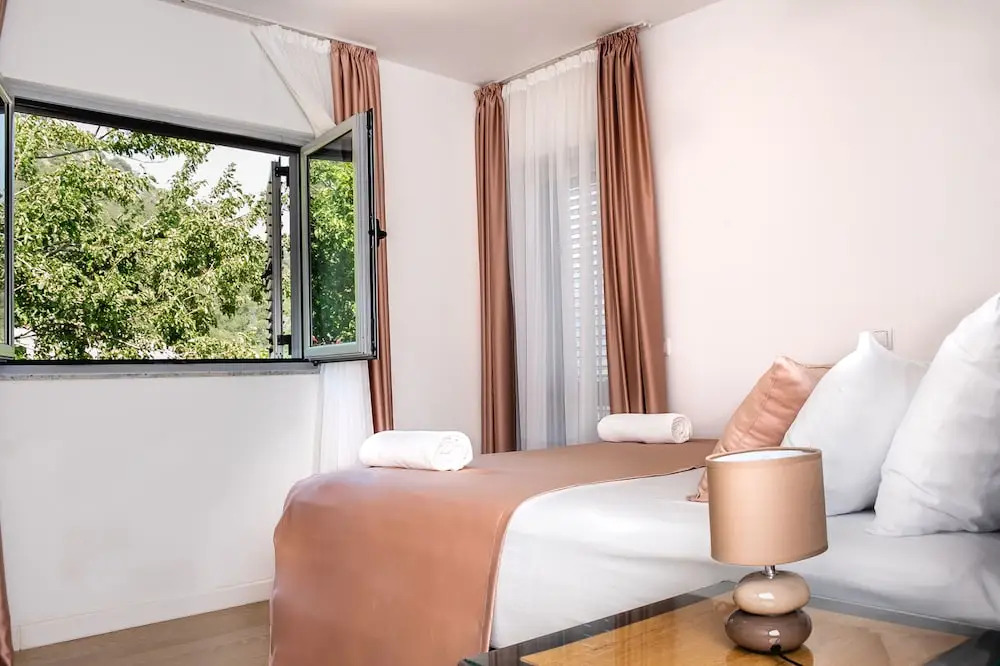 The View Premium Villas