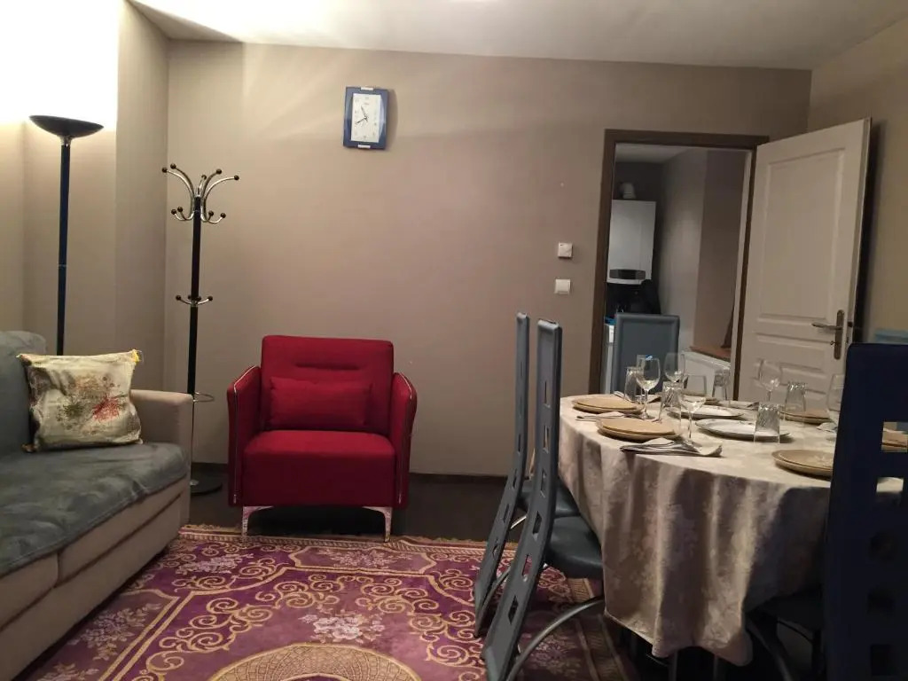Rochire Location 2
