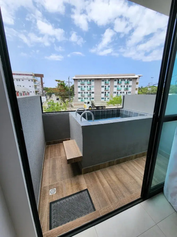 Flat Ofurô 15 VP by La Playa