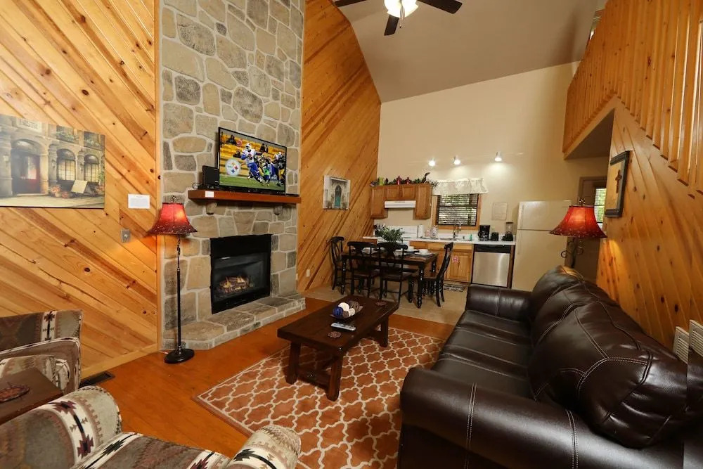 529 Reba Cabin