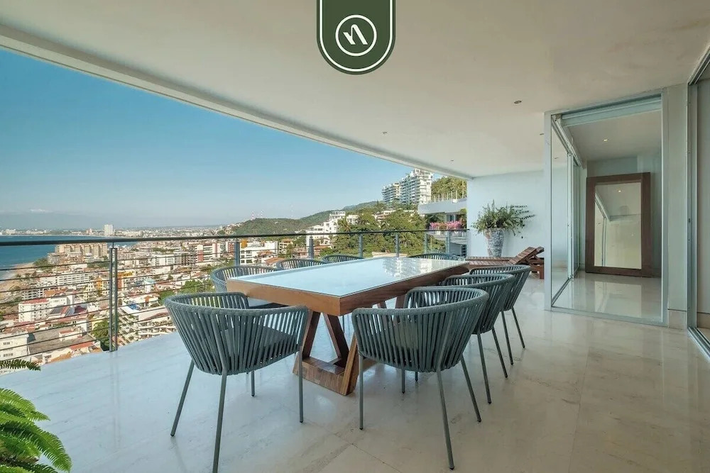 Oceanview Penthouse With Private Pool - BBQ