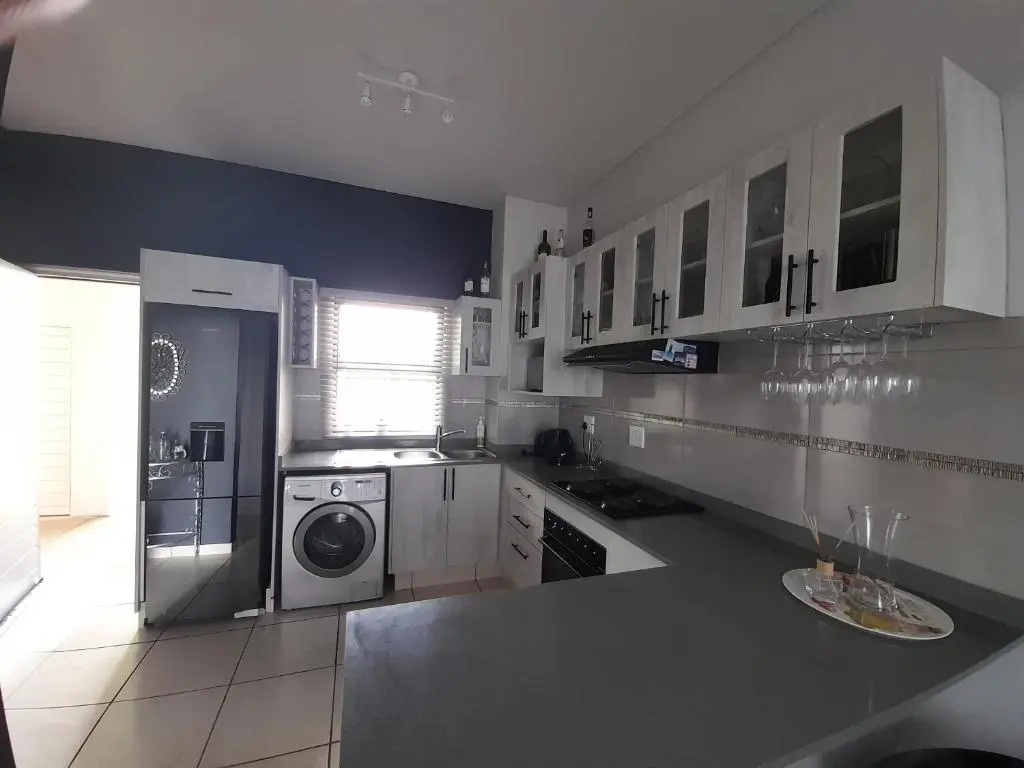 lovely 1 bedroom apartment