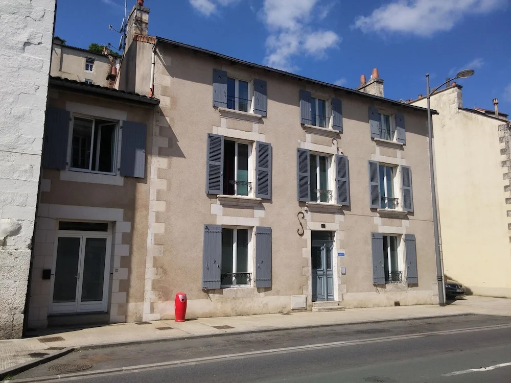 Les Trois Fontaines