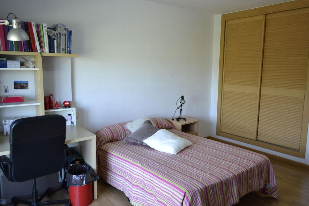Residencias Universitarias Jose Luis 60
