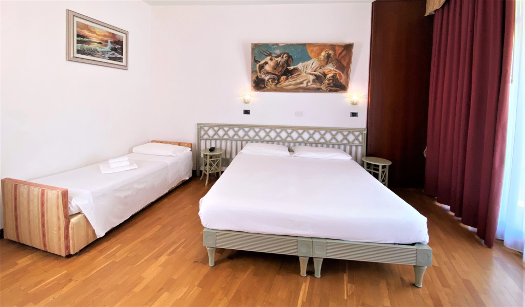 Park Hotel Junior