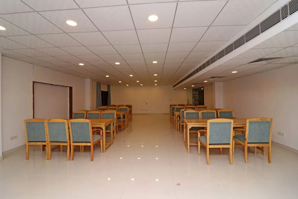OYO 26911 Kcg Hotels
