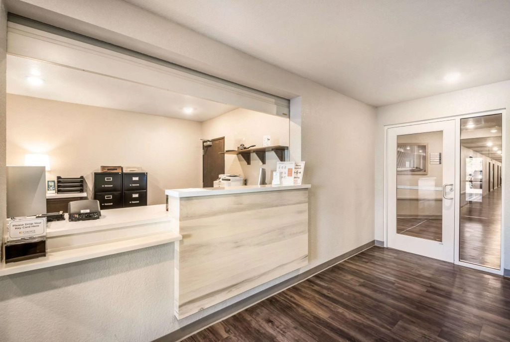 WoodSpring Suites Bradenton