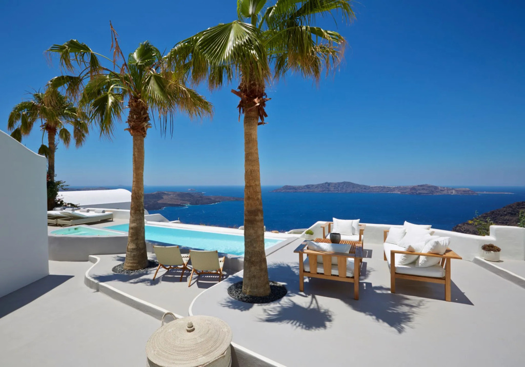 Aura Suites