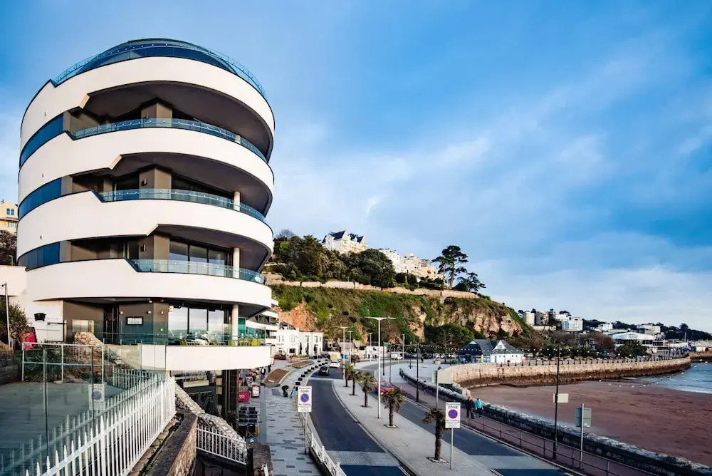 Sandybanks - Style on Promenade Stunning Views