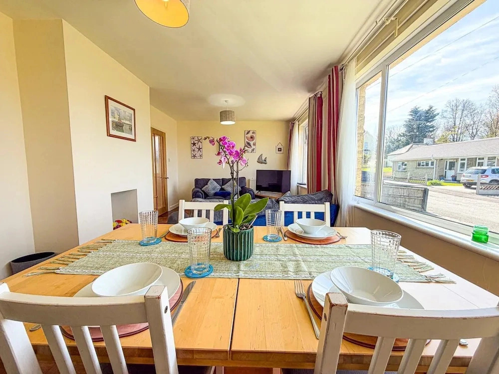 Indigo Blue - 2 Bedroom Holiday Home - Manorbier