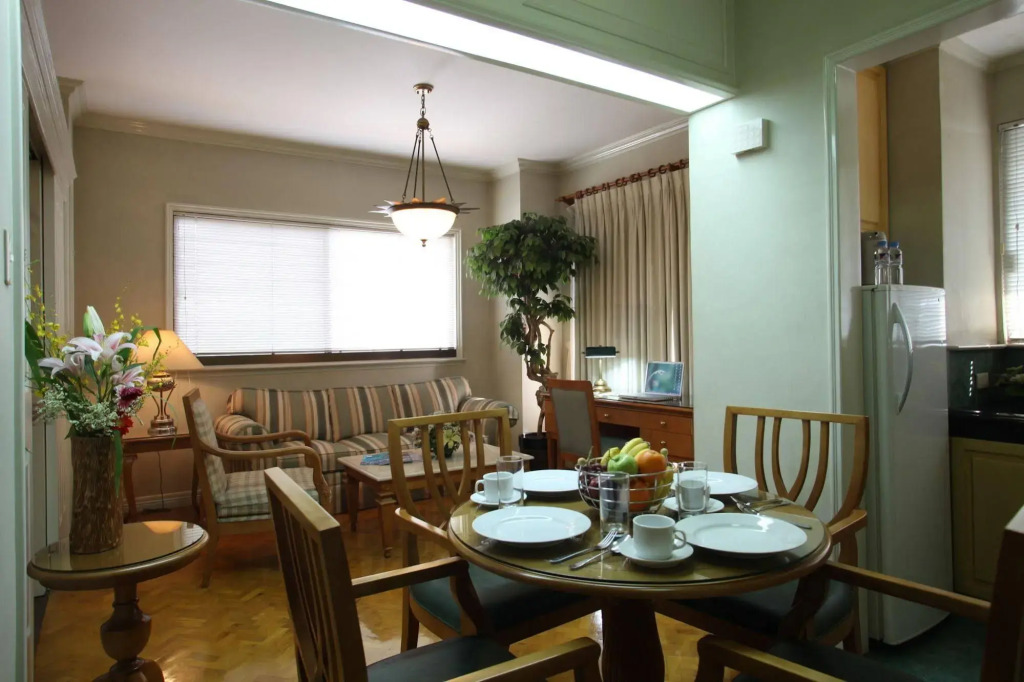 Sunny Bay Suites