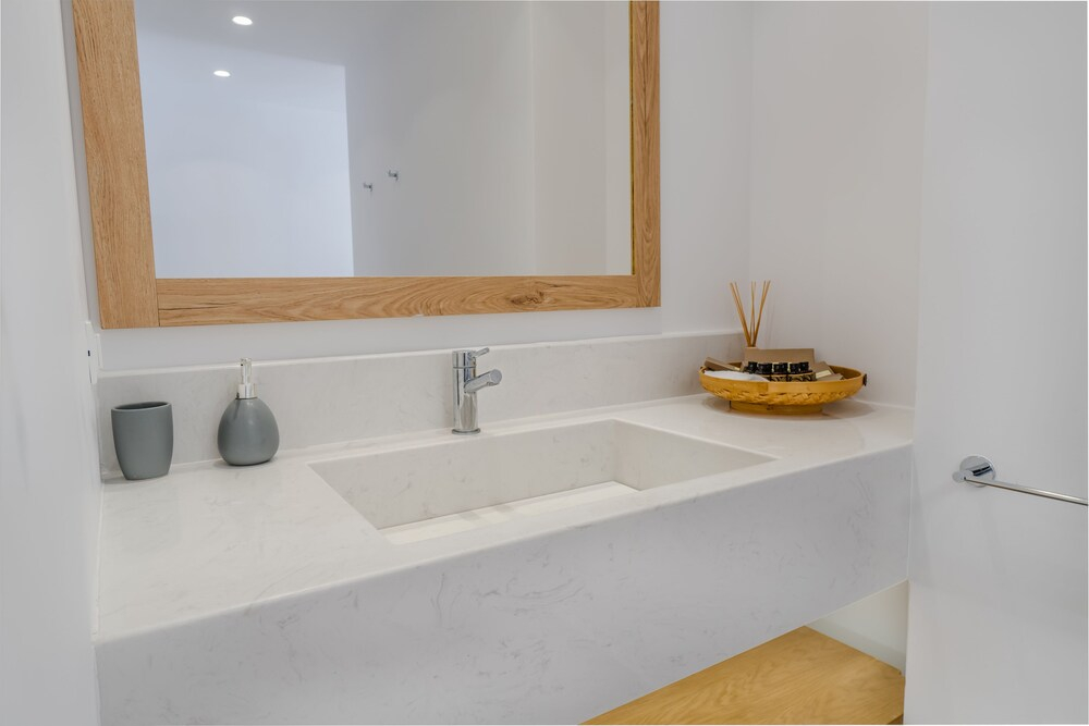Symphony Suites Santorini