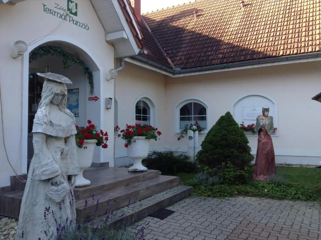Hotel Zsida