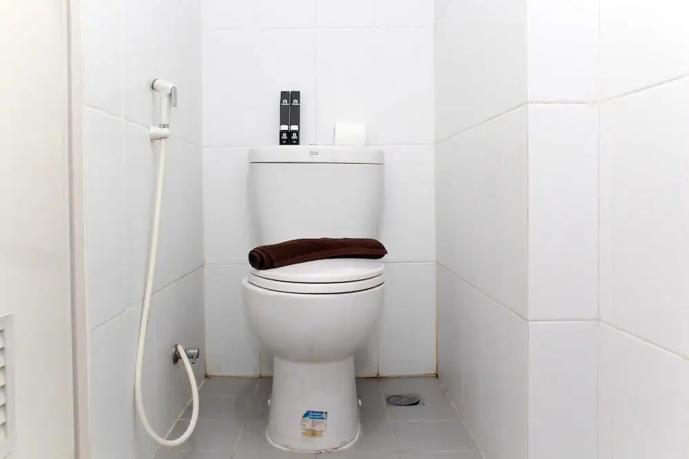 Comfort Living 1Br At Grand Sentraland Karawang Apartment