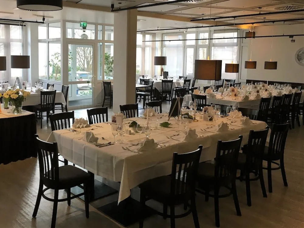 bonjour hotel Stuttgart-Gerlingen