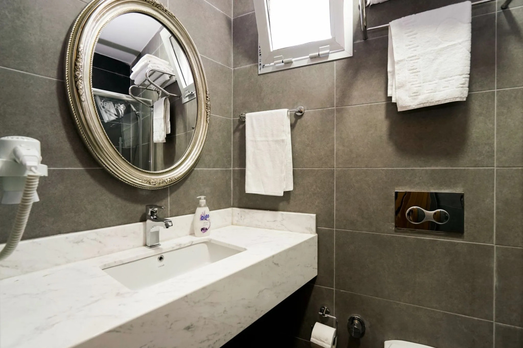 Taksim Celebi Suites