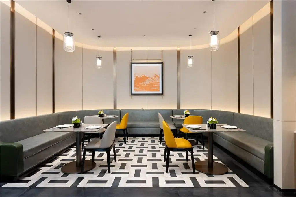 Hampton by Hilton Kuitun