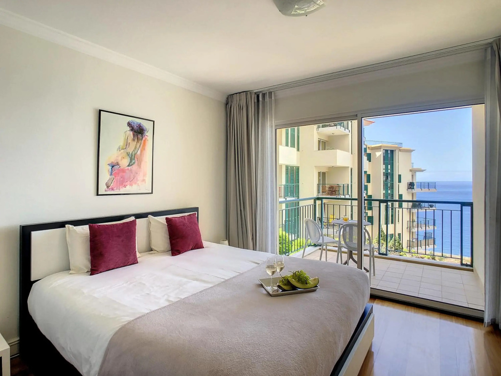 Vila Formosa Top View by MHM