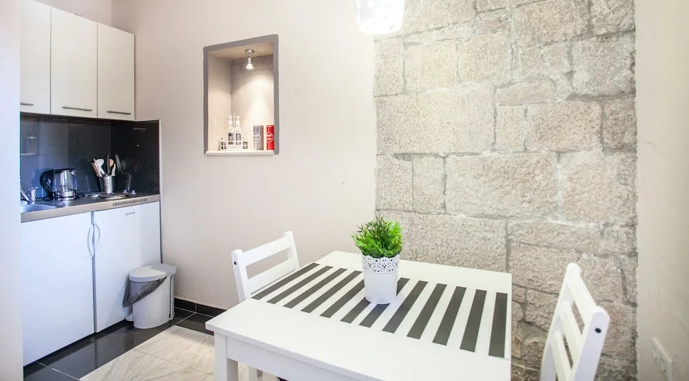 Apartments Emotha