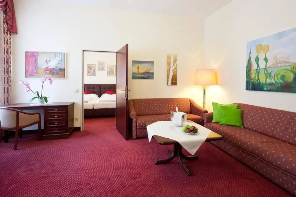 Theaterhotel & Suites Wien