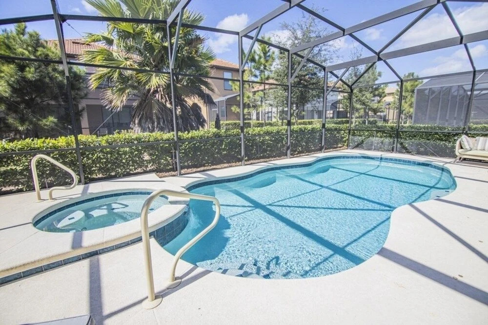6 Bed In Top Resort Near Disney! Pool & Spa 6 Bedroom Home by Redawning