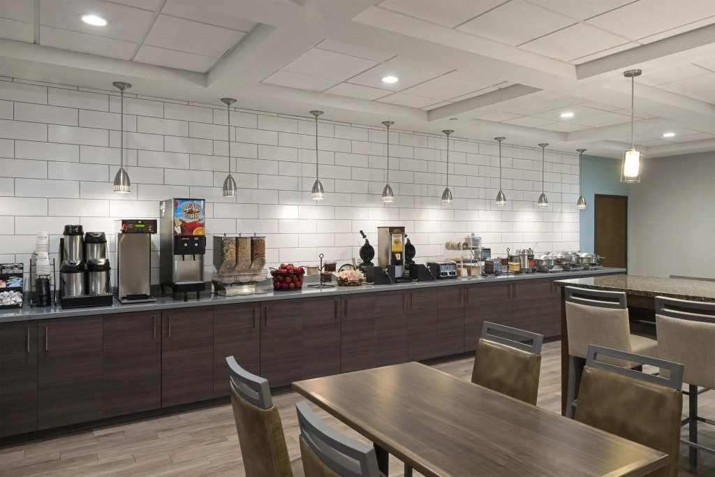 Best Western Plus College Station Inn & Suites