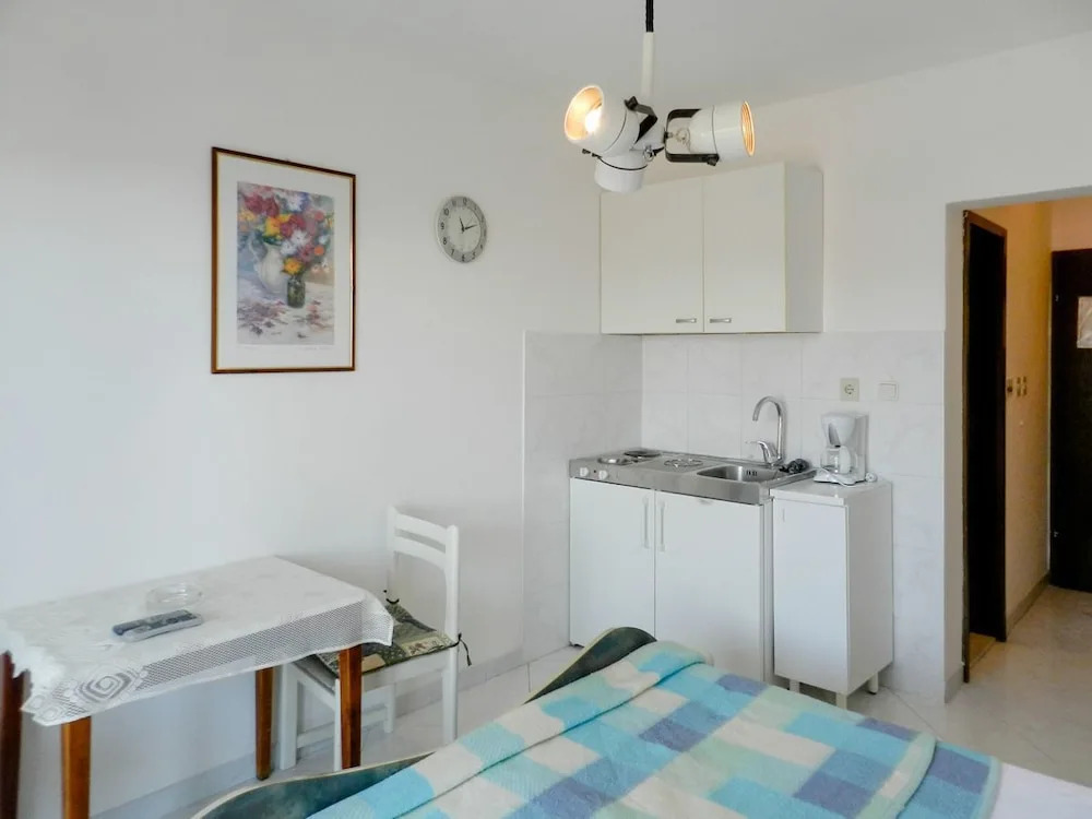 Apartments Josip