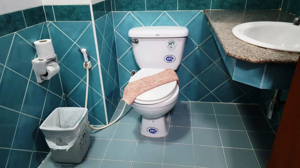 Coconut House Chaweng - Hostel