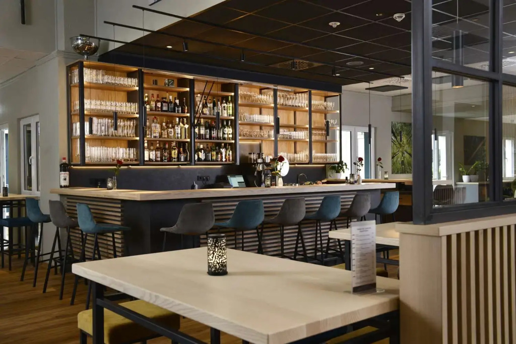 Best Western Premier Royal Blue