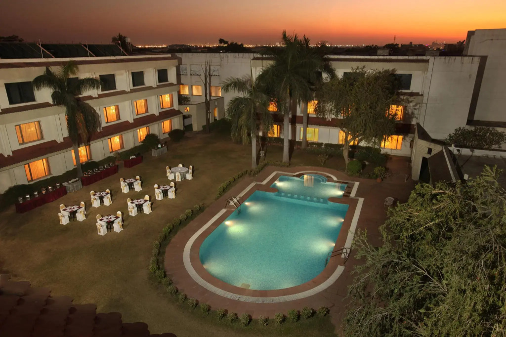 Hotel Express Residency-Jamnagar