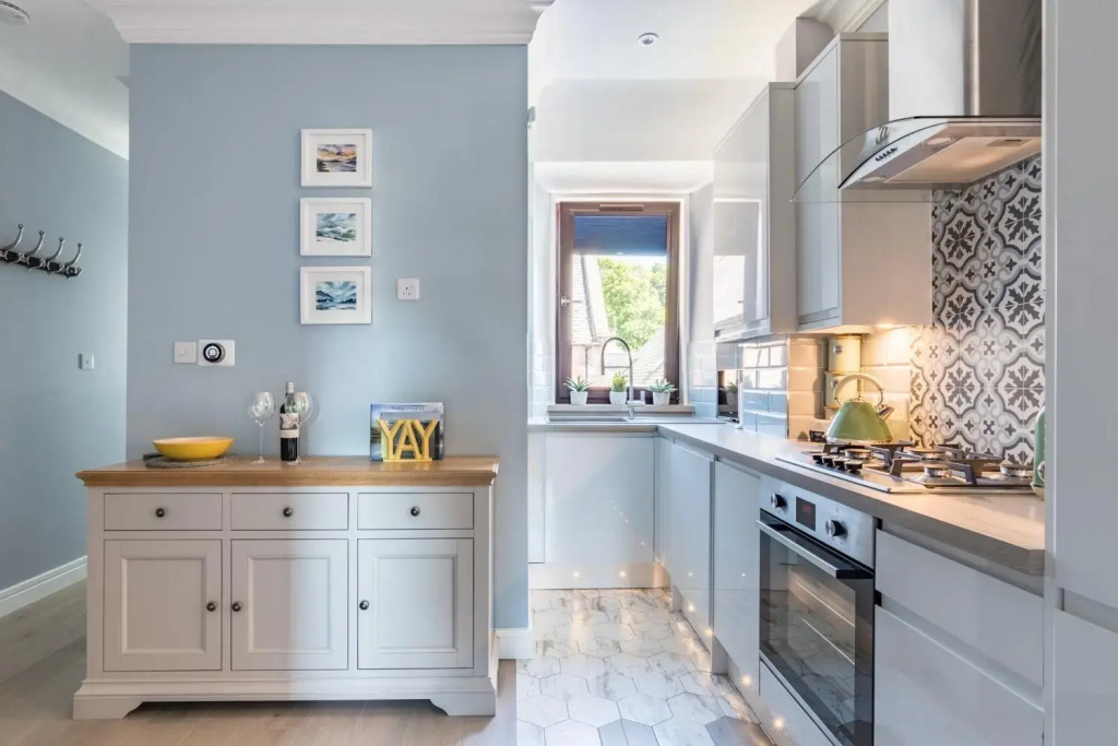 BlueNess, City Centre Luxury Apartment