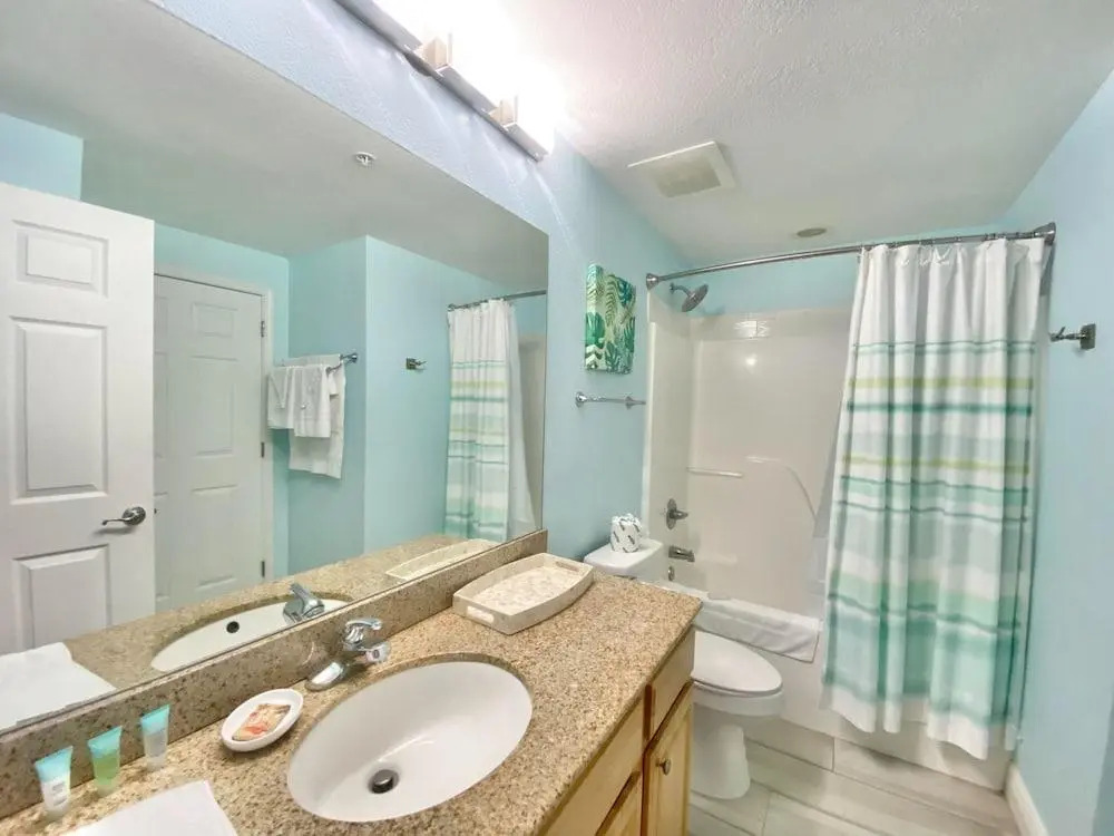 Crystal Tower 1602 2 Bedrooms 2 Bathrooms Condo