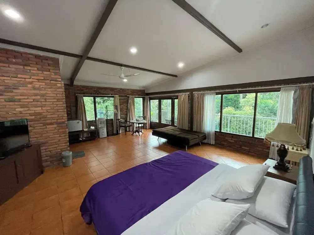 The Pinewood Lodge and Organic Farm