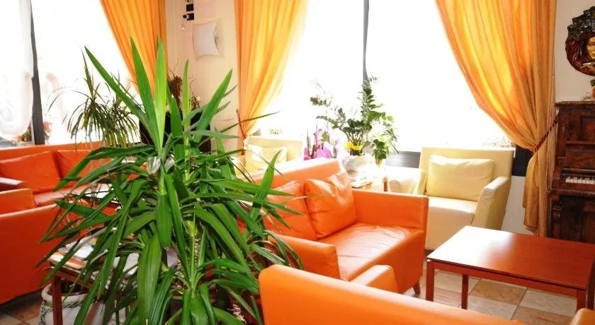 Hotel Crystal