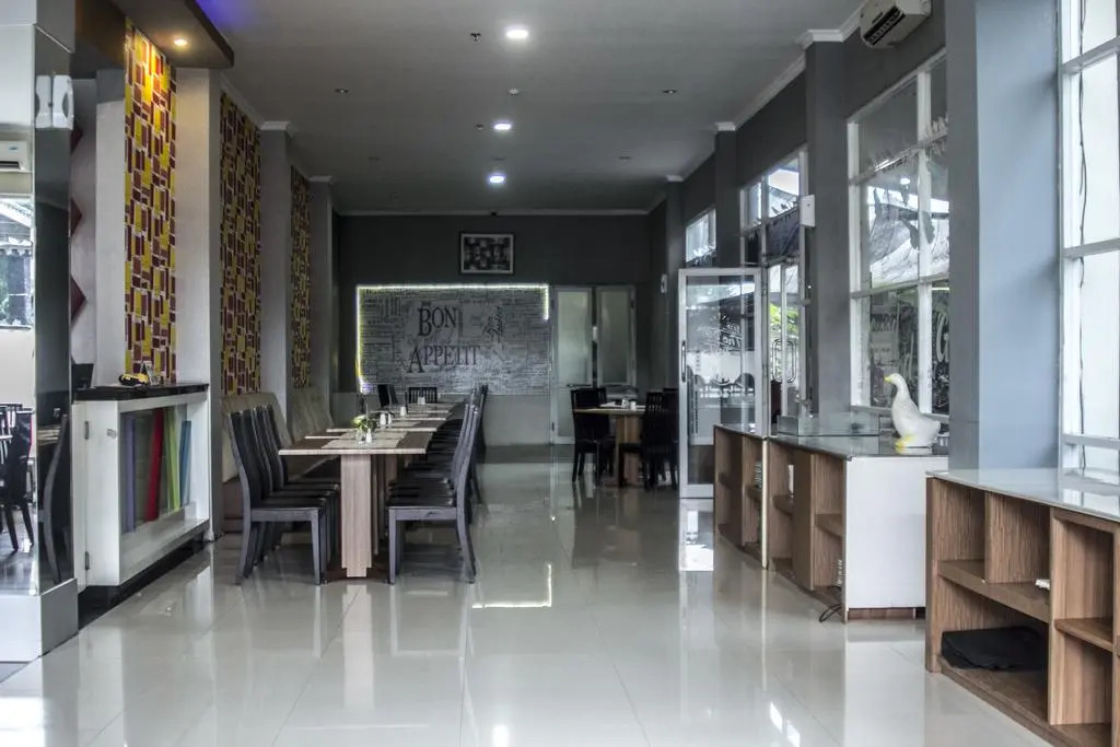 Asoka Luxury Hotel